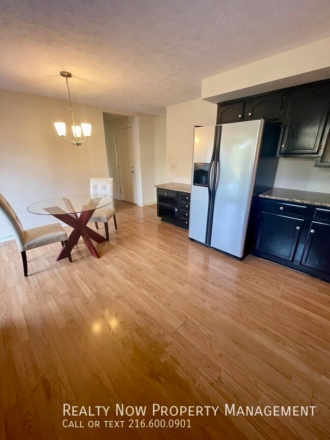 Photo - 32467 S Roundhead Dr