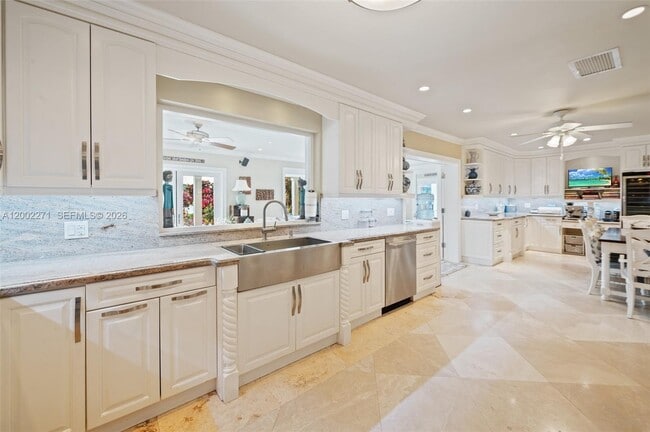 Photo - 10740 SW 74th Ct