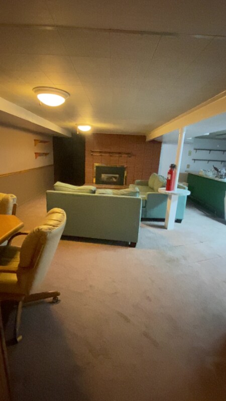 Photo - 466 E 400 N House