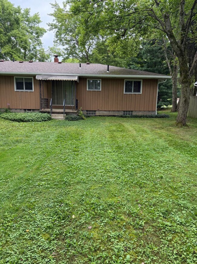 Photo - 4748-4752 Sunnyside Drive Unit 4748 Sunnyside