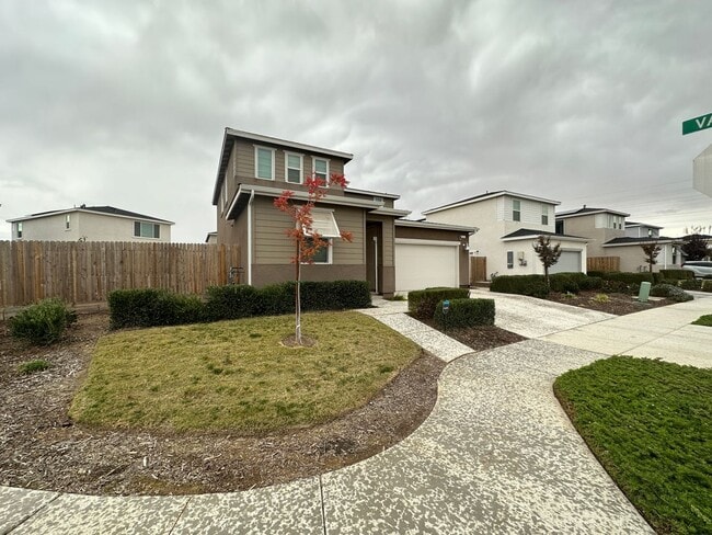 Photo - SOLAR, Park across the street