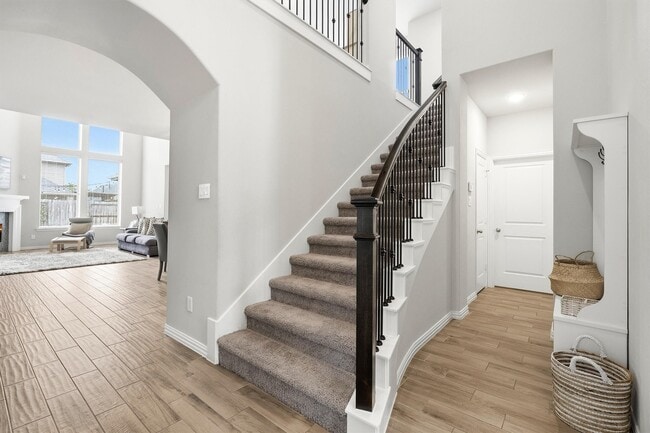 Photo - 3427 Willow Cres Ct
