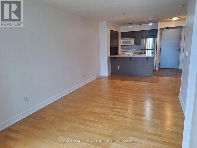 Photo - 255 Richmond St E Unité 1516