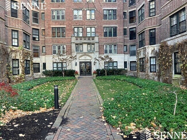 Photo - 988 Memorial Dr Condo Unit 387