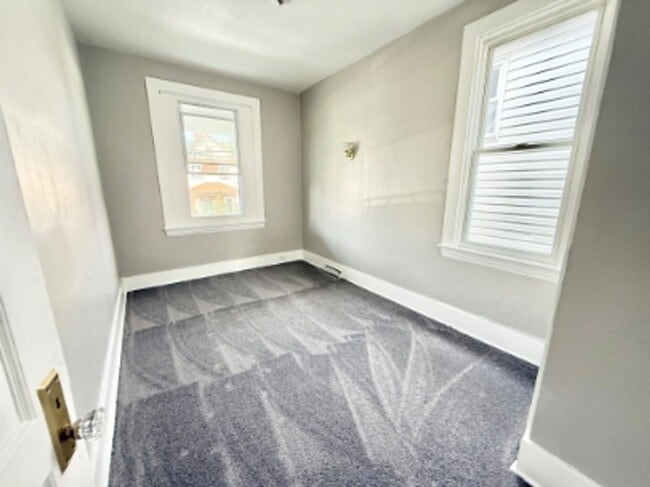 Photo - 419 N 4th St