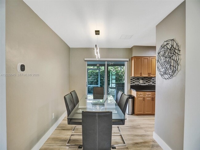 Photo - 491 SE 23rd Ave