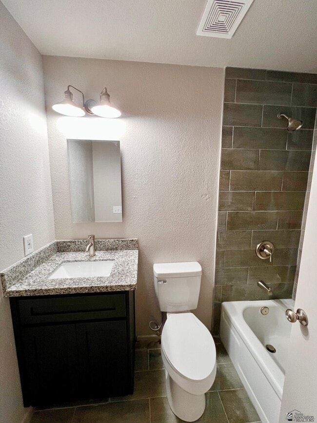 Photo - 4378 W 15th St
