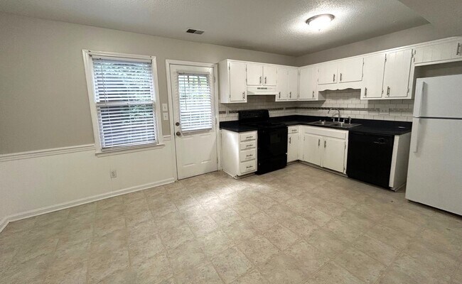 Photo - GORMAN1228 Unit B
