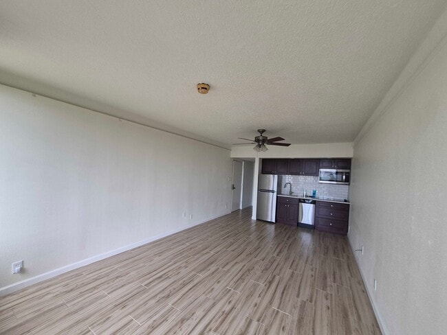 Photo - **APPLICATION RECEIVED** AMAZING STUDIO APARTMENT Near Medical Center w/ COMMUNITY POOL!