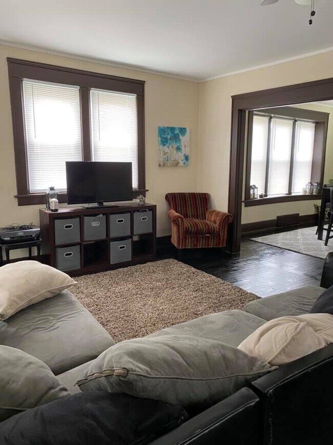 Living Area - 908 N Harrison St