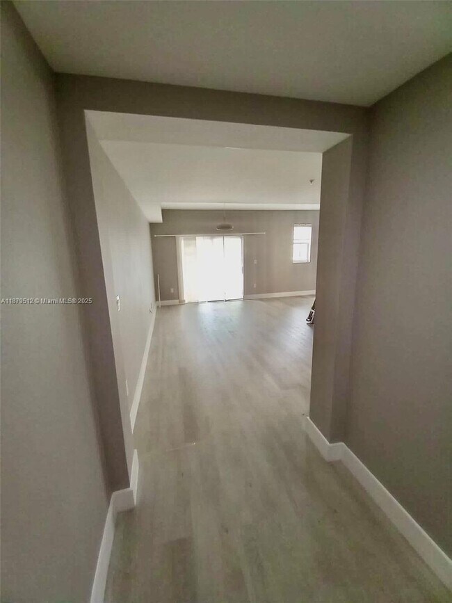 Photo - 11403 NW 89th St Unidad 209