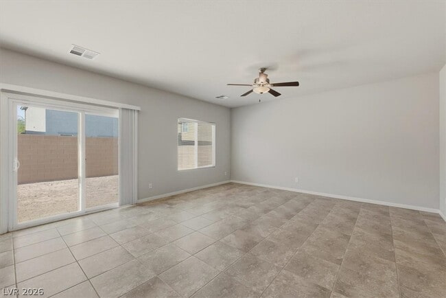 Photo - 1058 Willow Berry Ave