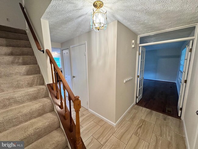 Photo - 3001 Gatepost Ln