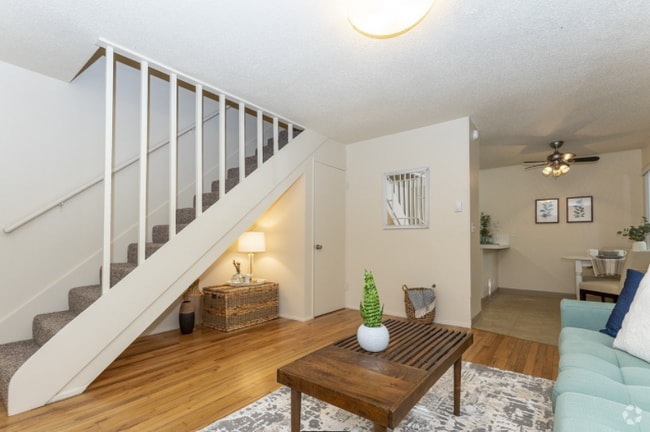 Building Photo - 2522 SE 29th Ave Rental