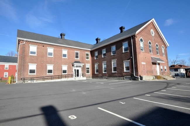 Photo - Dillon Hall Apartment Complex