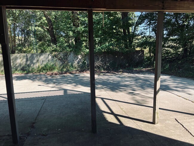 Photo - 4788 Sunnybrook Rd