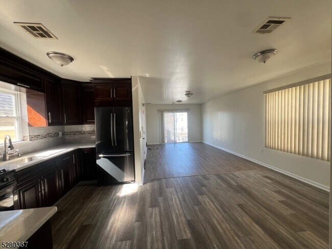 Photo - 241 Fulton St