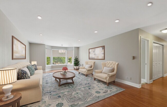 Photo - 2500 Windsor Mall Unit 1F