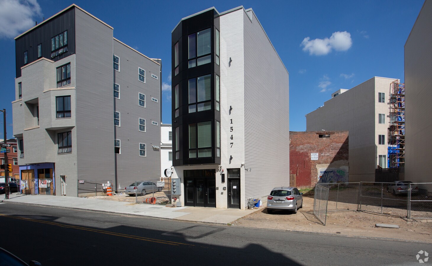 Photo - 1547 Ridge Ave