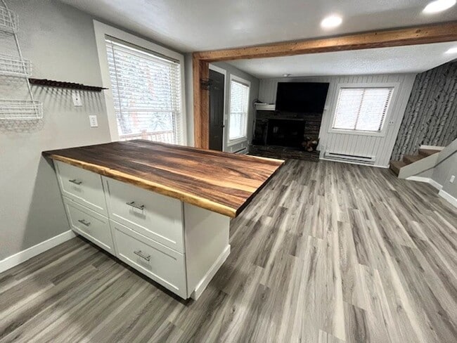 Photo - Long Term Rental- Creekside Condominiums #20C - UNFURNISHED Unit 20C