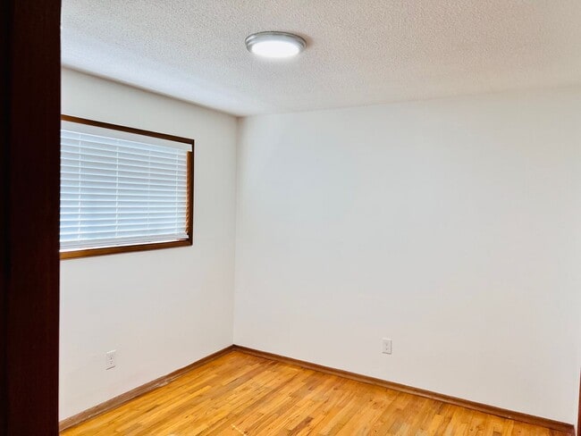 Photo - Single level 1 bed meets Mid-Century cool Unidad 7043