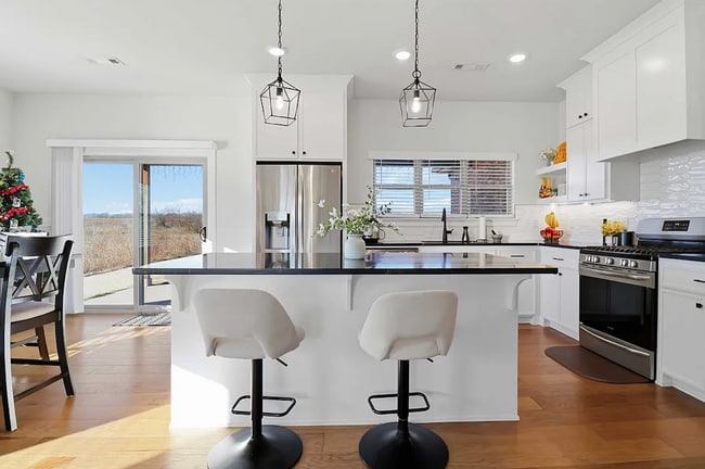 Photo - 1271 Bootleg Rd