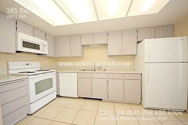 Photo - 385 Packard Ave