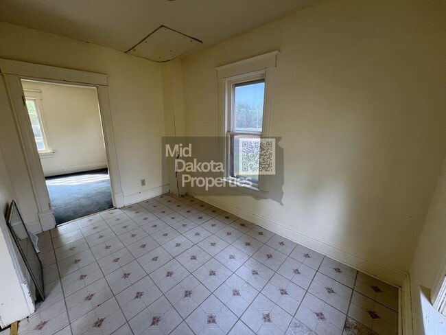 Photo - 828 W 2nd-2 Bedroom House