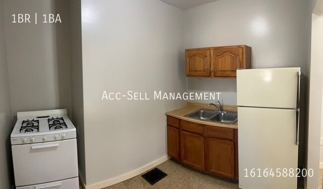 Photo - 1126 Cesar E. Chavez Ave SW Unit 2