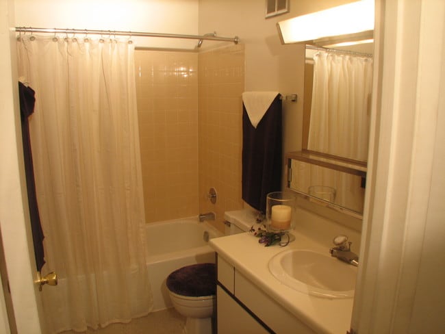Photo - Richton Square Apartments
