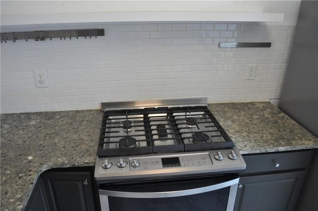 Photo - 1021 Thornborough Dr
