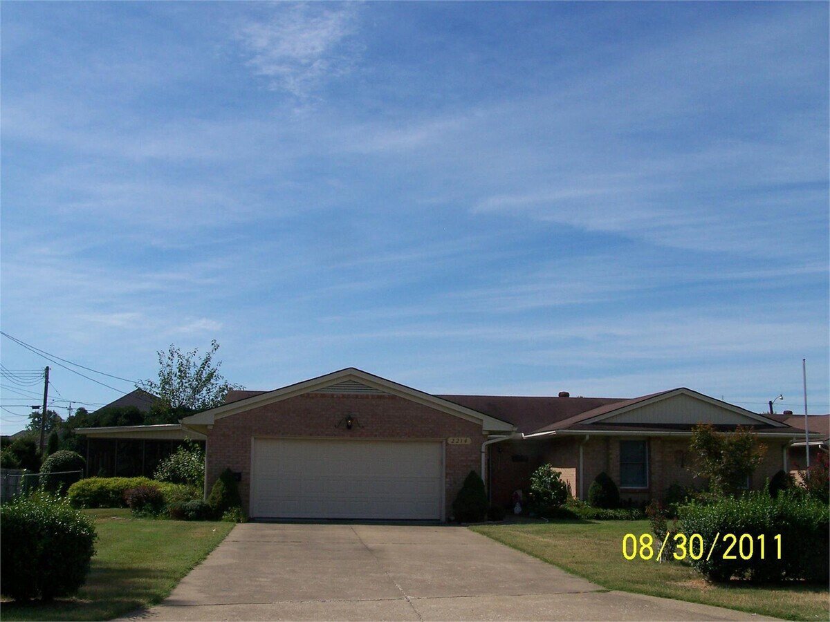 Photo - 2214 Bittel Rd