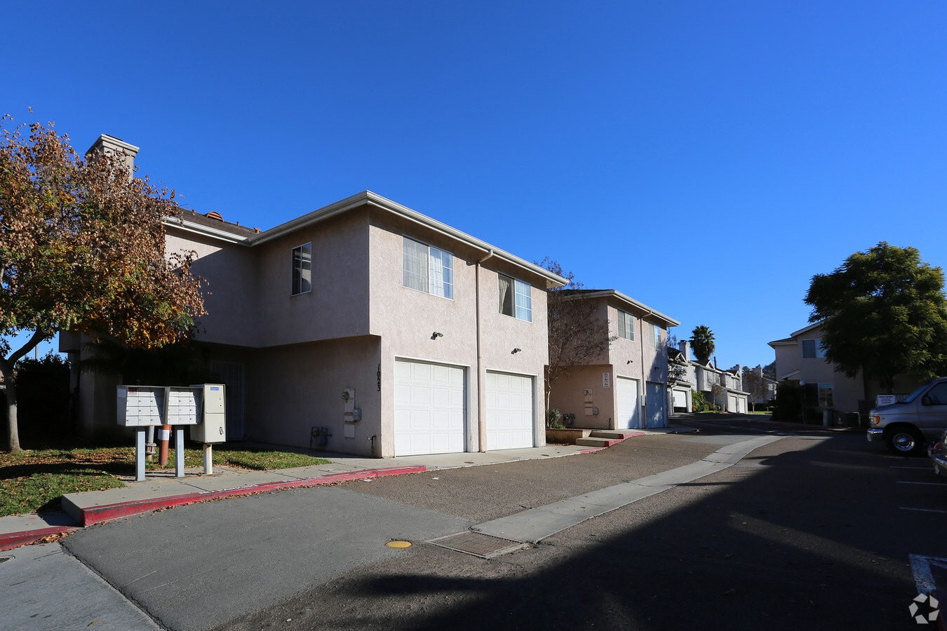 Photo - 1023-1039 S Mollison Ave