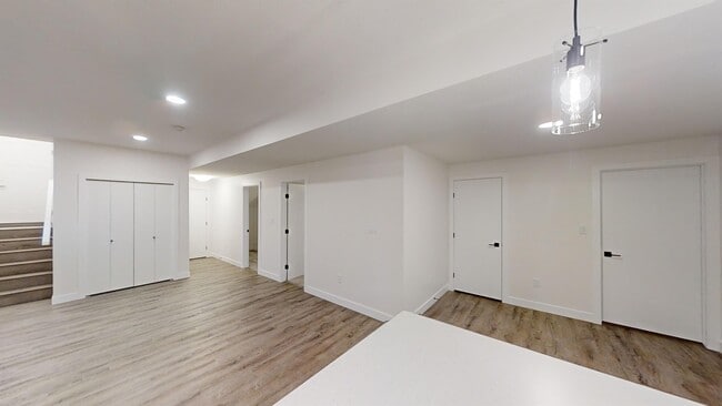 Photo - 13313-133105 105 St