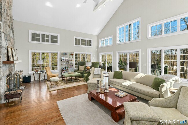 9 Dancing Bear Rd