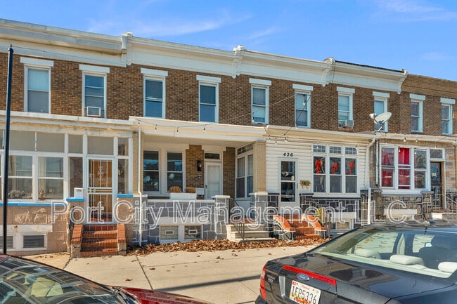 Photo - 438 Cornwall St