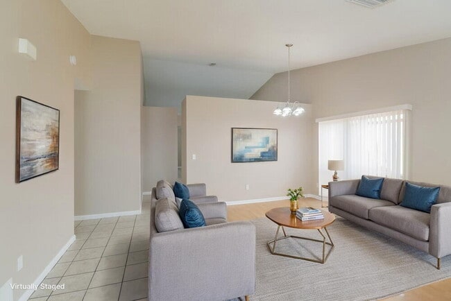 Photo - 9824 Sir Frederick St