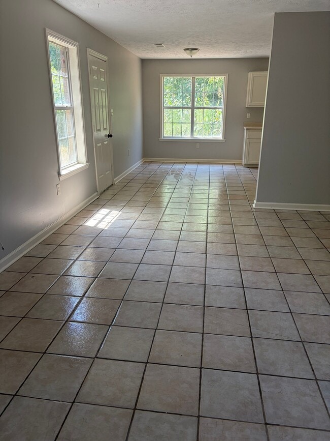 Photo - 521 Simonton St