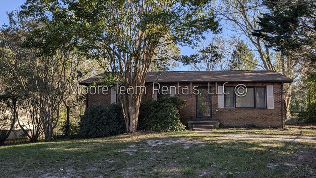 Photo - 3/2 Brick House, Deck, Storage & Fenced Yard