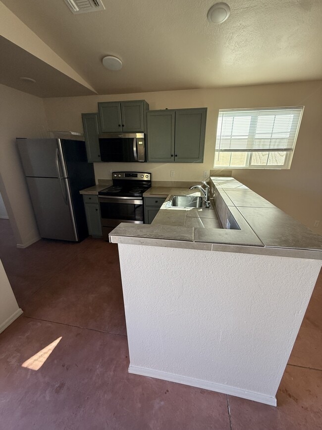 Photo - 1489 Church Dr