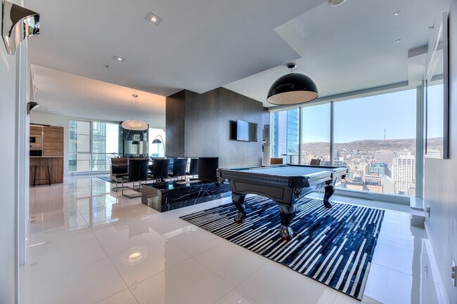 Building Photo - 1300 Boul. René-Lévesque O Unit 2501