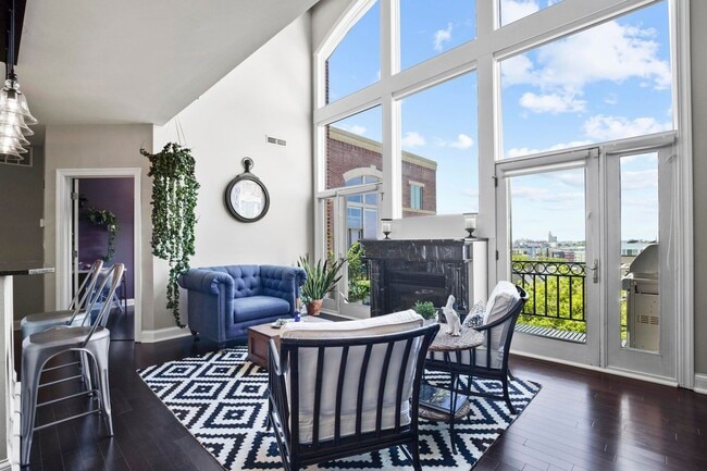Photo - 1515 N Van Buren St Condo