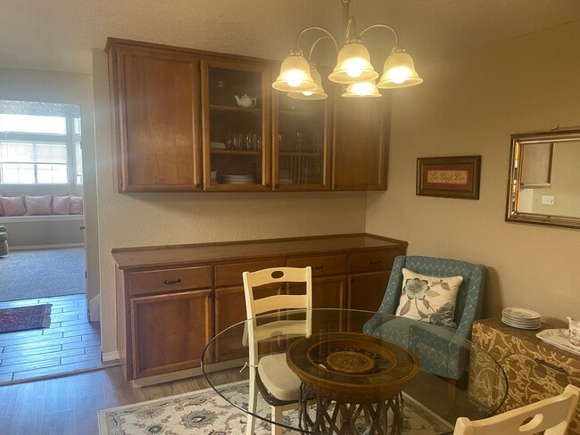 Photo - 209 Live Oak Cir