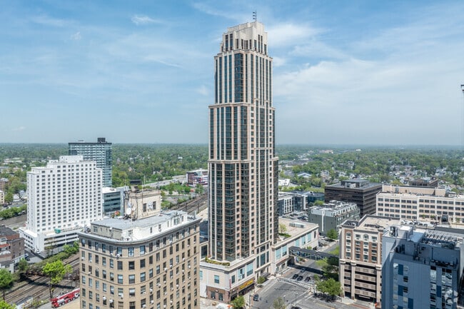 Trump Plaza Residences - Trump Plaza Residences Apartments
