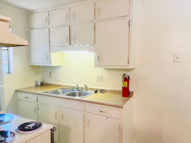 Photo - 3804 Colonial Park Cir SW Unidad D