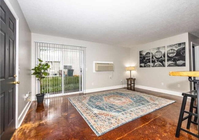 Photo - 106 Park Haven Dr.