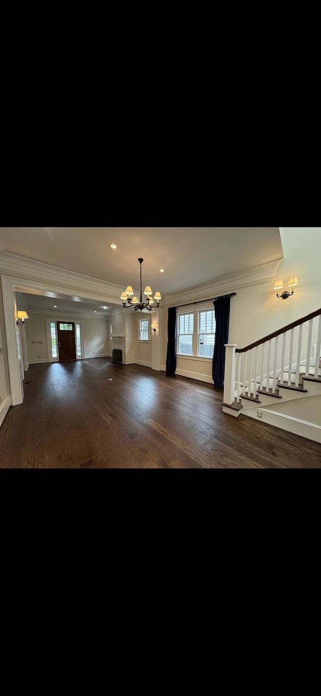 Photo - 277 Prospect Pl NE