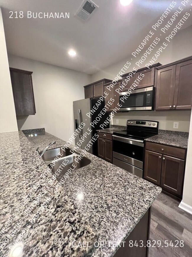 Photo - 218 Buchanan-