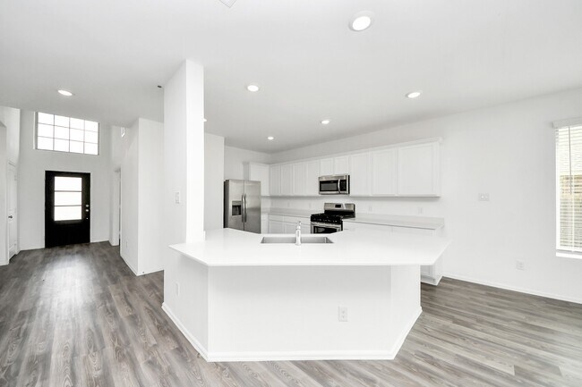 3815 Moss Hl Rd