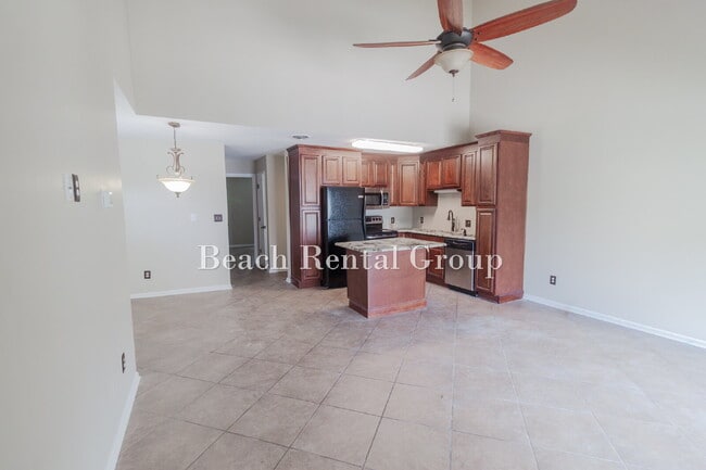 Photo - End Unit Townhouse in Myrtle Beach Unit 201